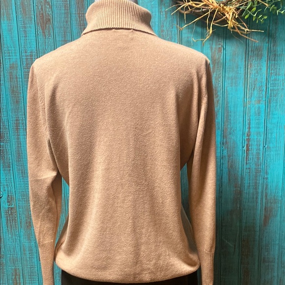 Worthington Elegant everyday Tan Turtleneck Sweater ladies Large - Picture 5 of 8